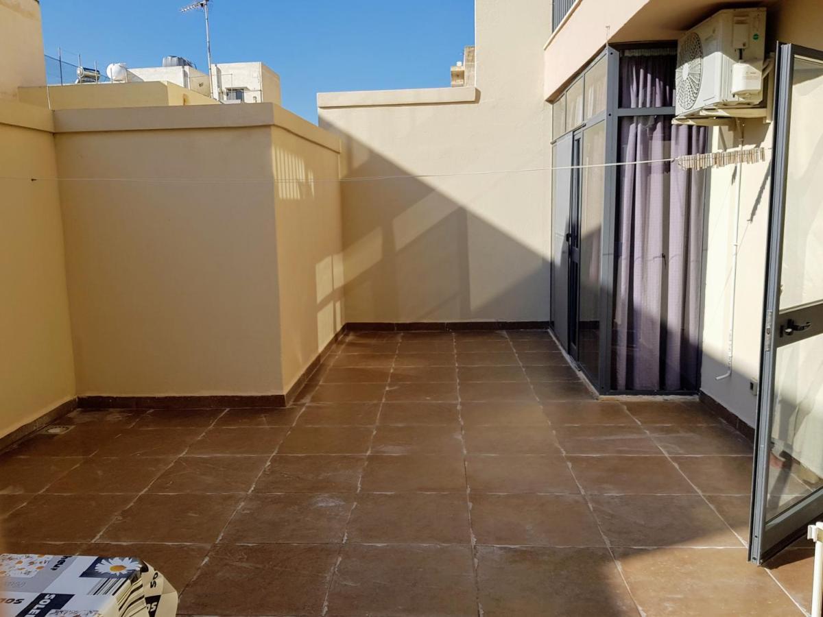 Appartement Charming Apartment-wifi-sleeps 5 *