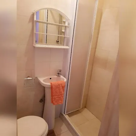 Charming Apartment-Wifi-Sleeps 5 Marsaskala Exterior photo